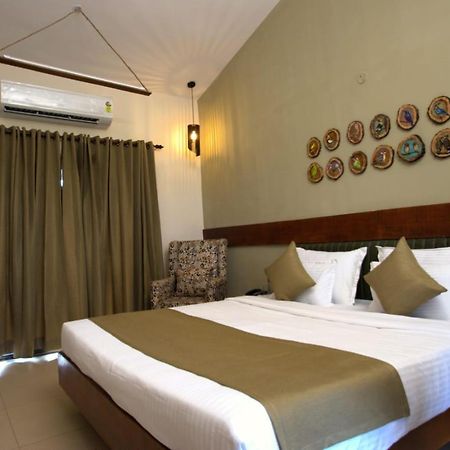 Baghvann Jungle Resort Kolāra Exterior foto